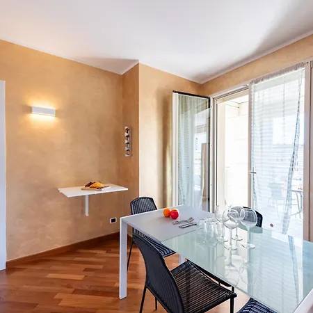 Apartment Charming View - Happy